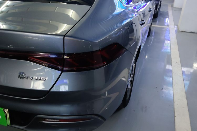 比亚迪 秦PLUS 2023款 冠军版 EV 420KM超越型车身外观9