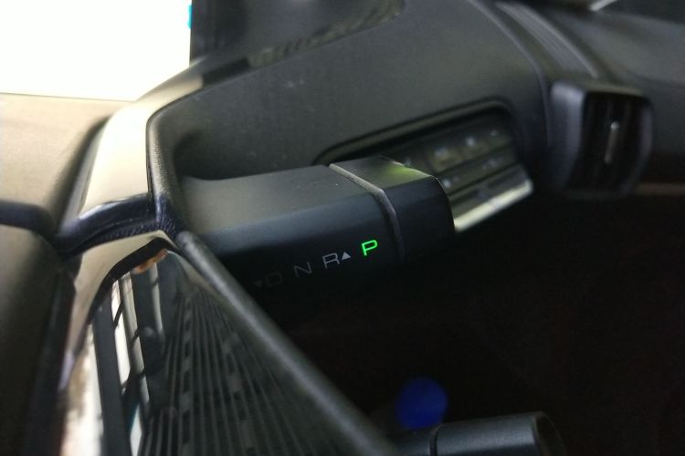 宝骏KiWi EV 2022款 设计师轻享版 三元锂中控内饰18