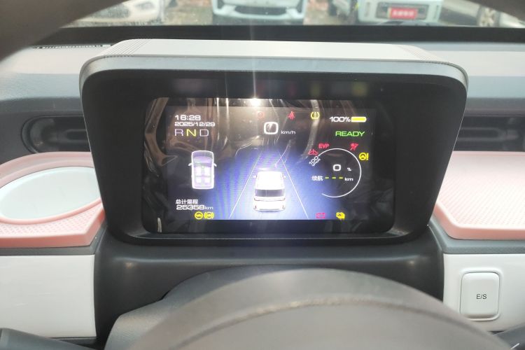 五菱汽车 宏光MINIEV 2022款 GAMEBOY 200km 玩乐款 磷酸铁锂中控内饰14