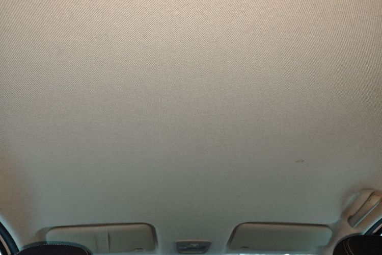 五菱汽车 五菱宏光S3 2019款 1.5L 手动标准型 国VI中控内饰22