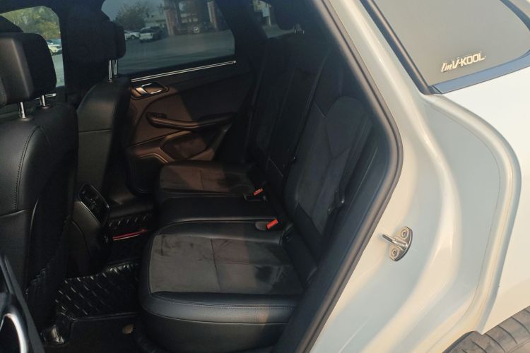 保时捷 2021款 Macan 2.0T中控内饰7004