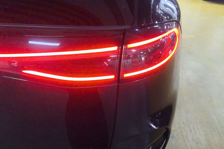 腾势N8 2023款 四驱超混旗舰七座版车身外观6006