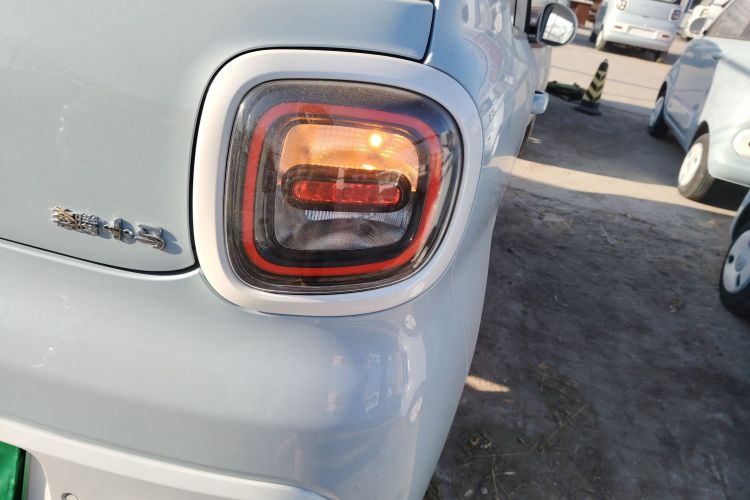 奔腾小马 2026款 222km 萌趣马 Plus车身外观9