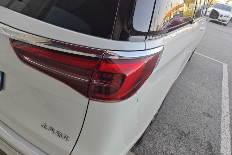 别克GL8 2022款 ES陆尊 653T 旗舰型车身外观6006