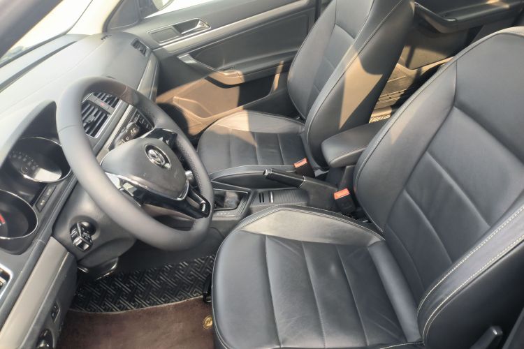 大众 朗逸 2015款 1.6L 自动舒适版中控内饰19