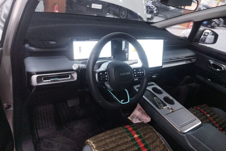 埃安 AION Y 2023款 Plus 510 乐享版中控内饰7002