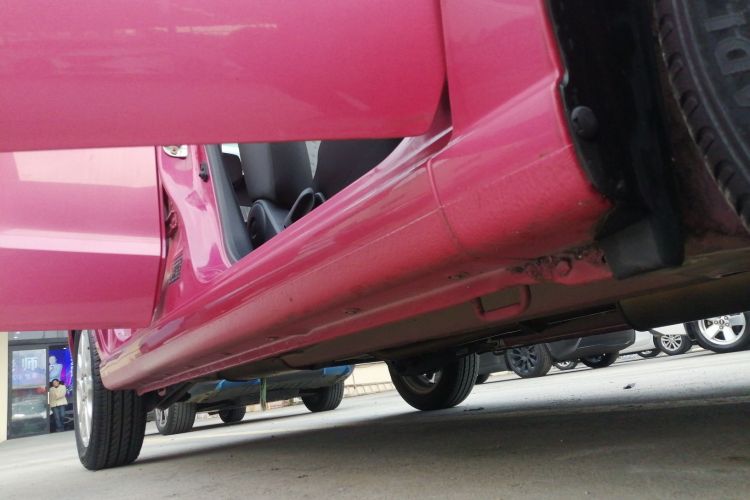 铃木 奥拓 2013款 1.0L 自动豪华型局部细节9001