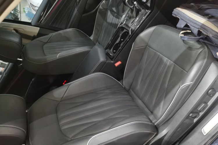 大众 帕萨特 2022款 330TSI 豪华版局部细节41