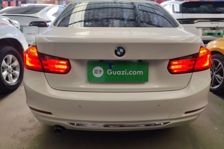 宝马3系 2015款 316i 进取型车身外观6004