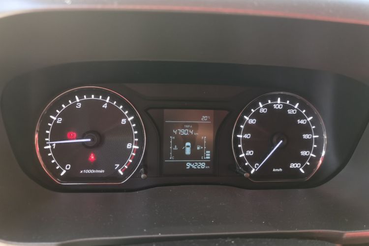 长安欧尚X70A 2018款 1.5L 手动精英型局部细节14