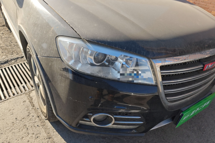 哈弗H6 2015款 运动版 1.5T 手动四驱精英型车身外观8