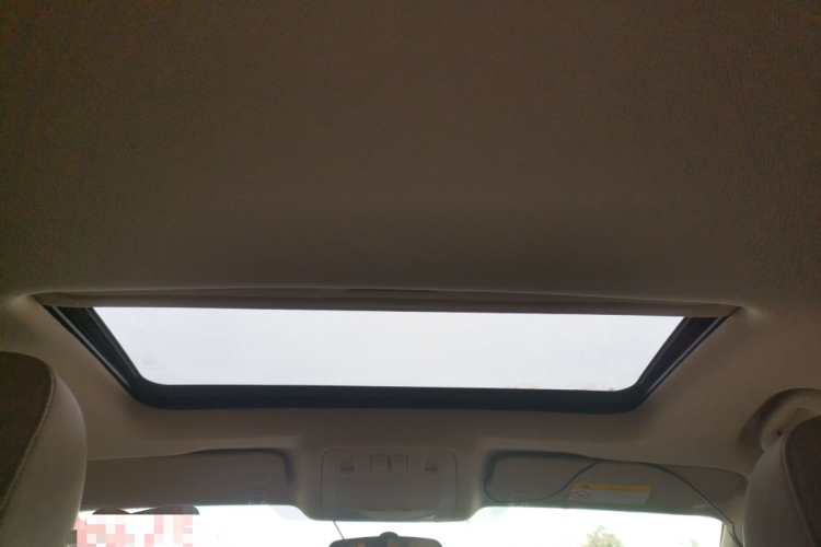 别克 君威 2015款 2.0L 领先时尚型局部细节22