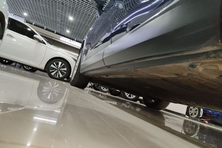 蔚来ES8 2020款 580KM 七座版局部细节9002