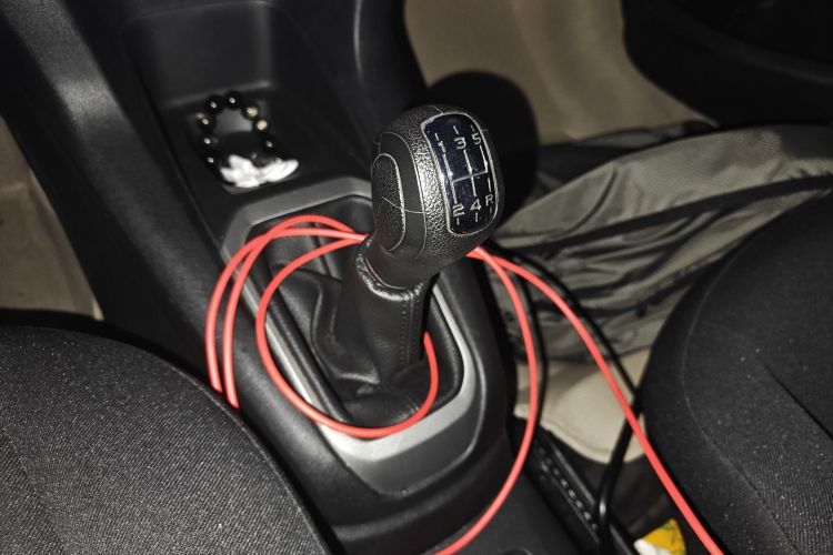 雪铁龙 爱丽舍 2016款 1.6L 手动时尚型中控内饰18