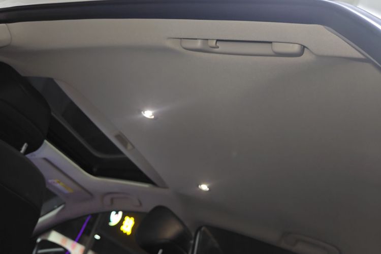 本田 英仕派 2023款 260TURBO 精致版中控内饰22