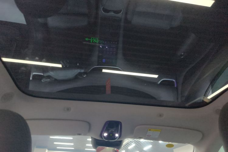 智己汽车 智己LS6 2023款 Max 标准版中控内饰22