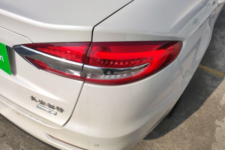 福特 蒙迪欧 2020款 EcoBoost 200 时尚型车身外观6006