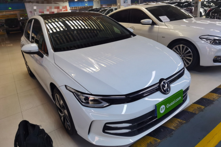 大众 高尔夫 2025款 300TSI Pro车身外观3