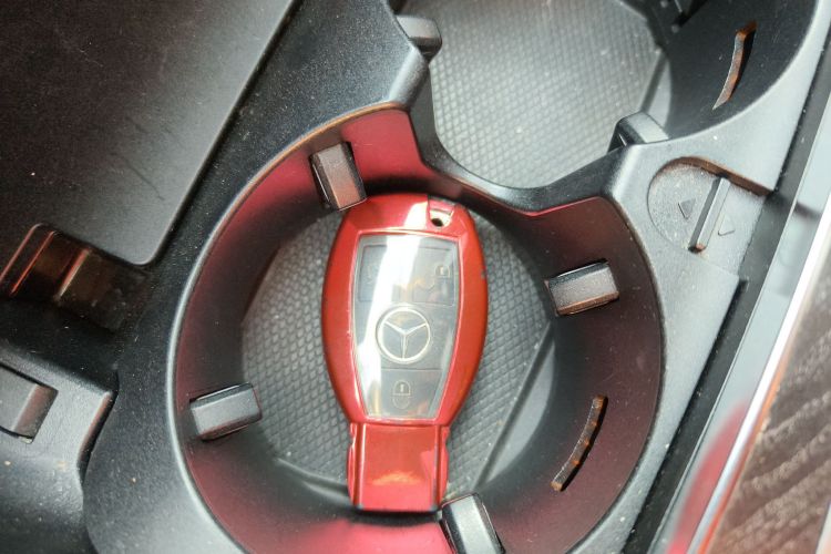 奔驰C级 2015款 C 200 L 运动型中控内饰11