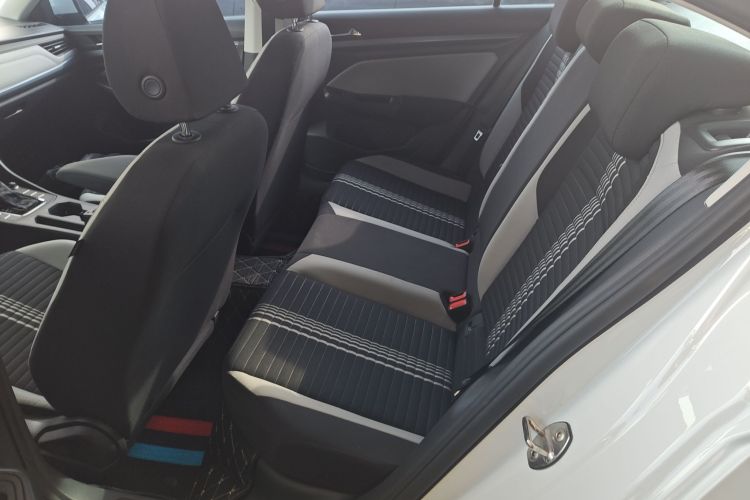 大众 宝来 2023款 200TSI DSG畅行版中控内饰21