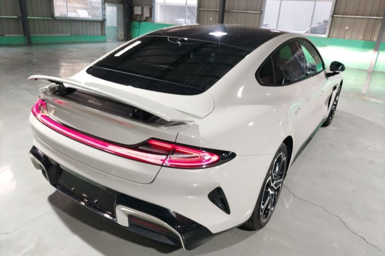 小米汽车 小米SU7 2024款 后驱超长续航高阶智驾Pro版车身外观6005