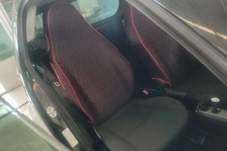 smart fortwo 2012款 1.0 MHD 硬顶舒适版局部细节41