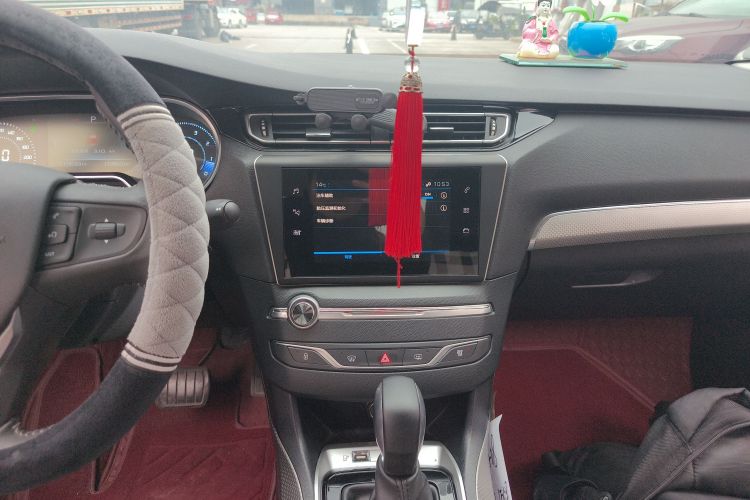 标致408 2020款 360THP 十周年纪念版中控内饰16