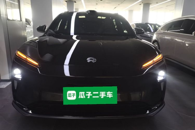 蔚来ET5T 2024款 75kWh Touring车身外观2