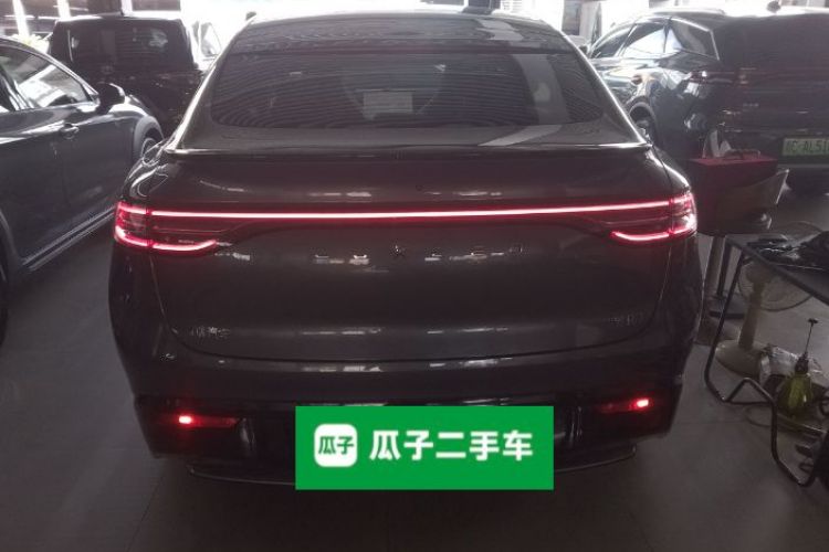 鸿蒙智行 智界R7 2024款 纯电 667km Max车身外观6