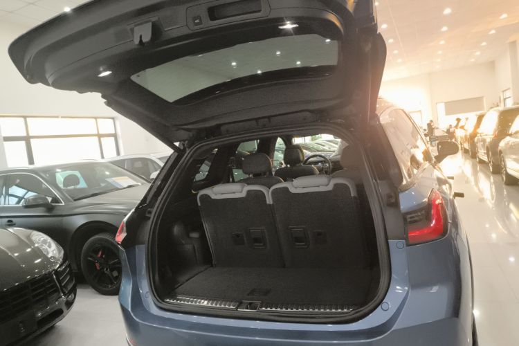 蔚来ES8 2020款 580KM 六座版机舱底盘23