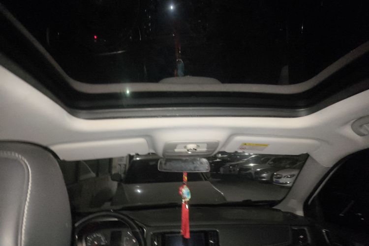 荣威RX5 2016款 20T 两驱手动互联网智惠版局部细节22