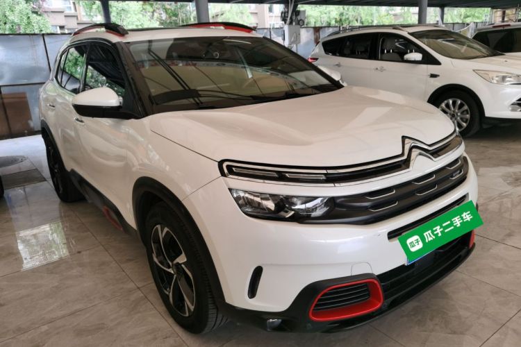 雪铁龙 天逸 C5 AIRCROSS 2017款 380THP 豪华型车身外观3