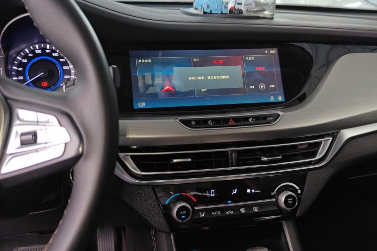 长安 逸动 2018款 高能版 1.6L GDI 自动先锋型 国V中控内饰16