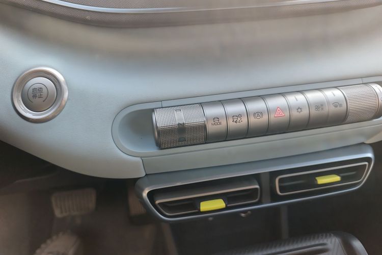 比亚迪 海鸥 2024款 荣耀版 305km 活力版中控内饰18