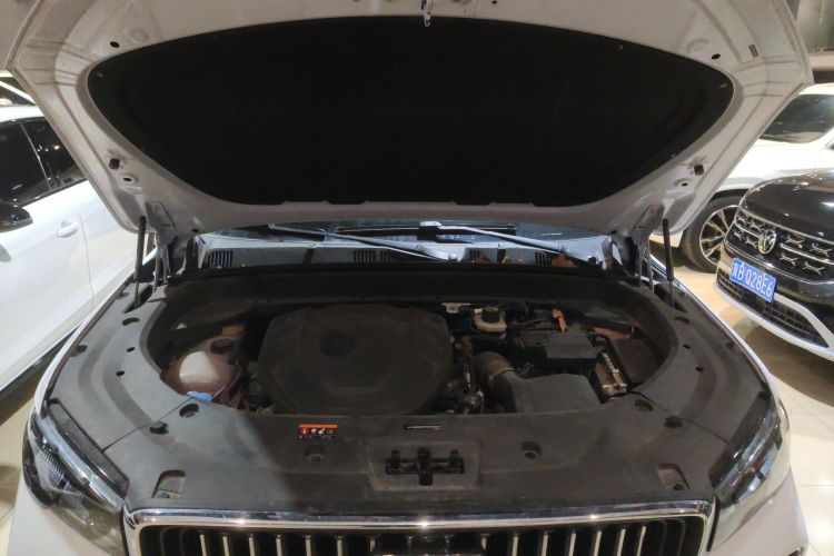 吉利汽车 星越L 2024款 2.0TD 高功自动两驱云起版机舱底盘24