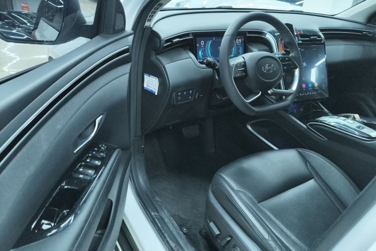 现代 2021款 途胜L 1.5T DCT LUX尊贵版中控内饰20