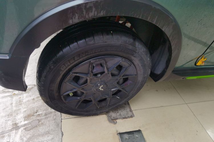 五菱汽车 宏光MINIEV 2022款 GAMEBOY 200km 玩咖款 磷酸铁锂车身外观6008