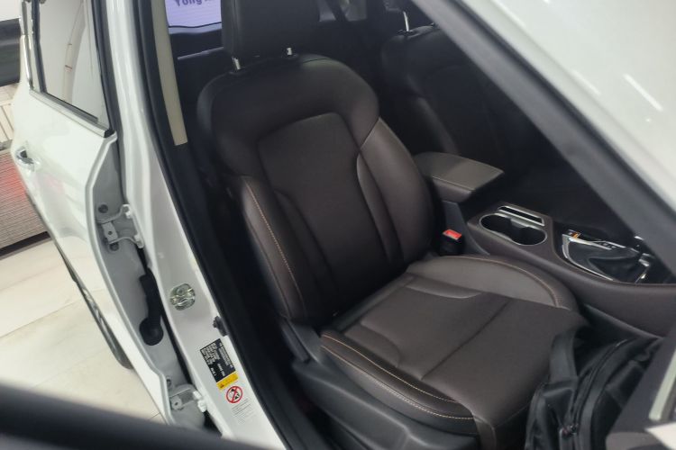 长安CS35PLUS 2019款 1.6L 自动酷联版局部细节41