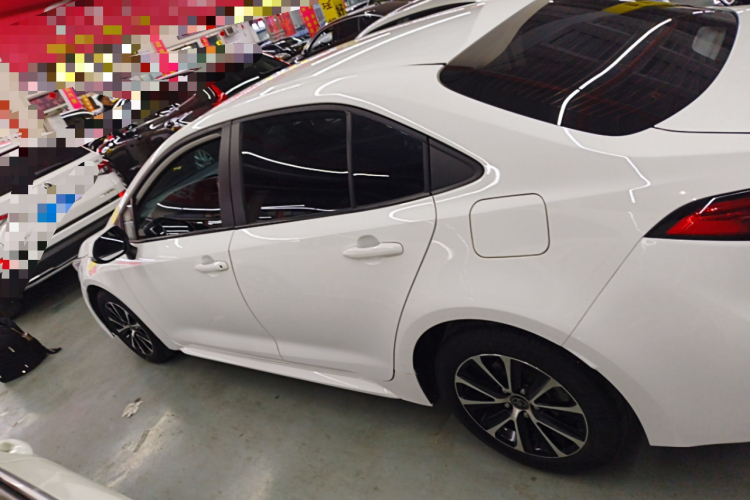 丰田 雷凌 2023款 TNGA 1.5L CVT进取版车身外观4