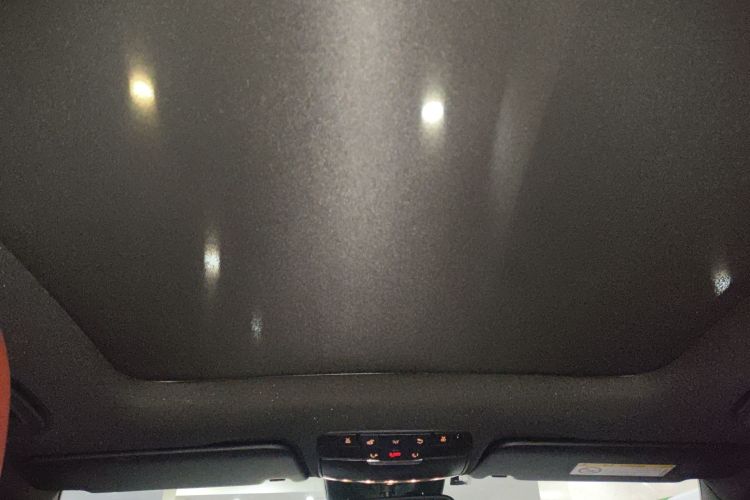 奔驰C级 2015款 C 300 运动版局部细节22