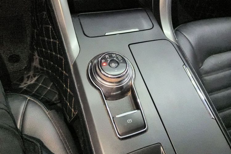 福特 蒙迪欧 2018款 EcoBoost 180 时尚型中控内饰18