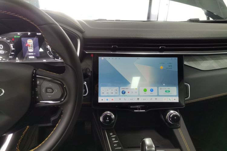 领克01 2024款 2.0TD 两驱全球Pro局部细节16