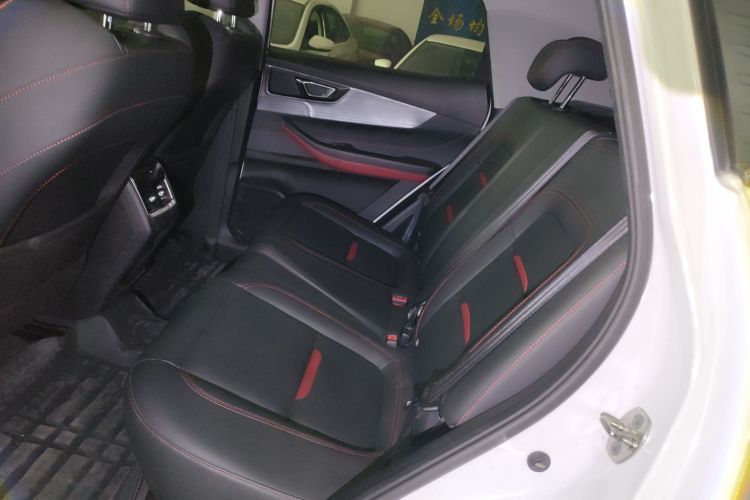 奇瑞 瑞虎5x 2021款 超级英雄版 1.5L CVT豪华型中控内饰21