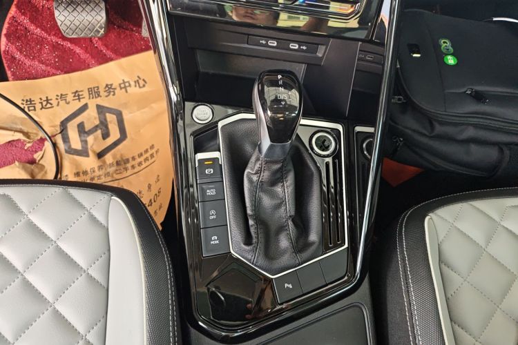 大众 探岳 2023款 330TSI 两驱豪华Plus进阶版中控内饰18