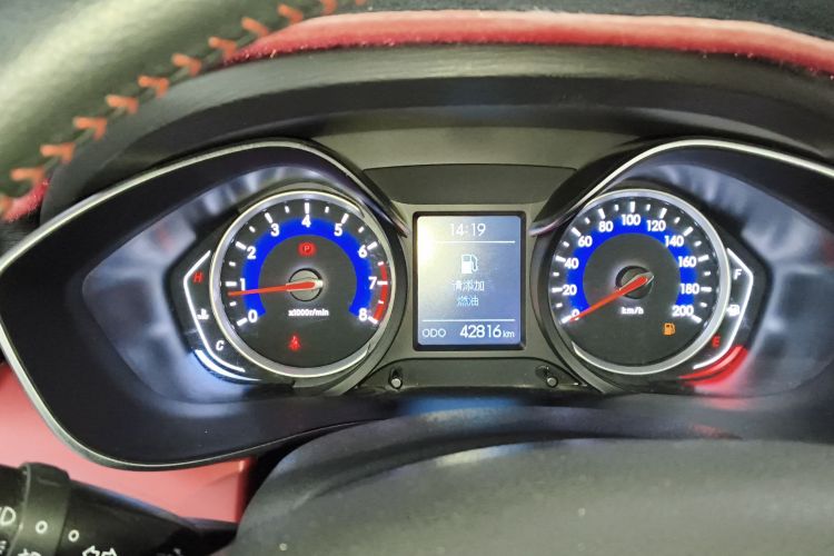 北京汽车 绅宝X35 2016款 1.5L 手动精英版中控内饰14