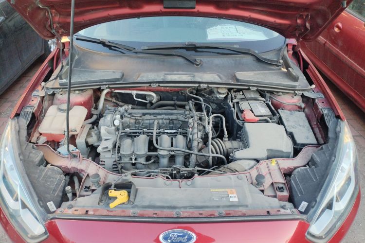 福特 福睿斯 2015款 1.5L 手动舒适型机舱底盘24