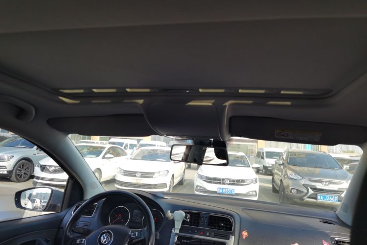 大众 2018款 1.5L Cross Polo 自动中控内饰22