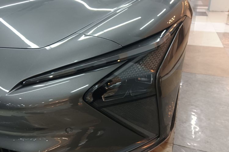 智己汽车 智己L7 2022款 Dynamic局部细节36