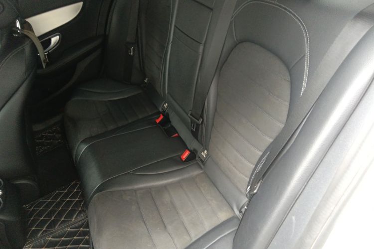 奔驰C级 2017款 改款 C 200 运动版中控内饰7004