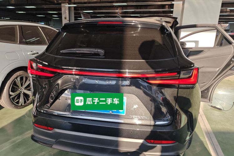 雷克萨斯NX 2023款 260 前驱 创驰版车身外观6004